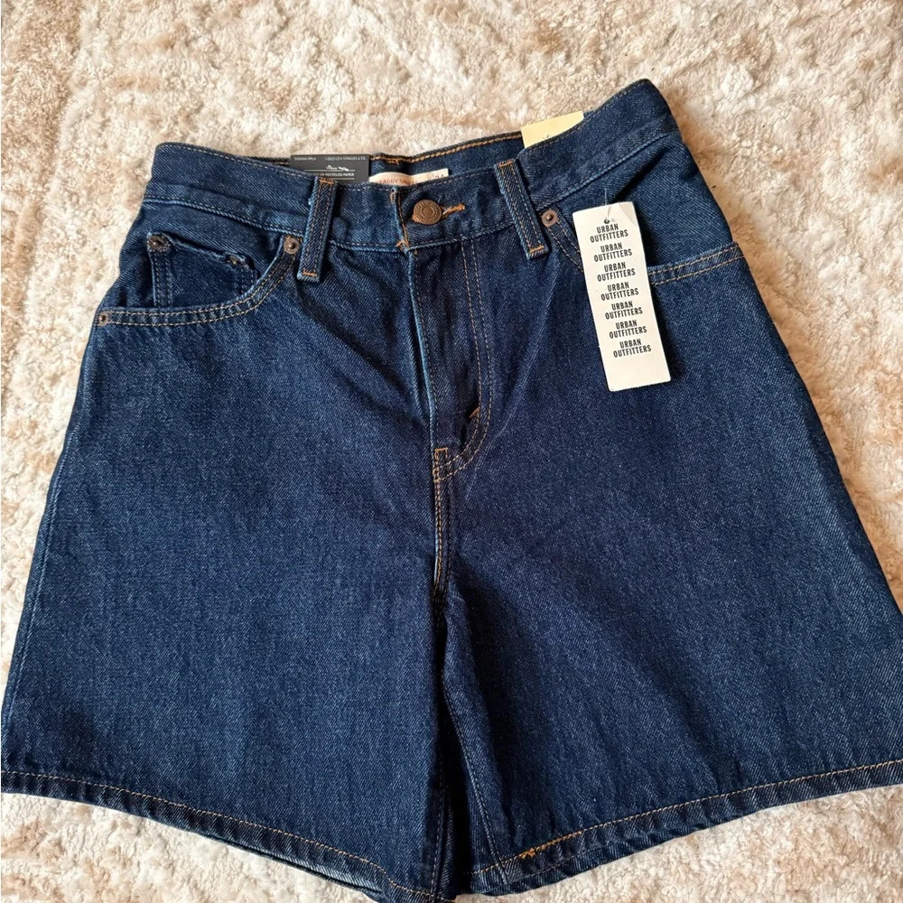 Levi’s High Rise Baggy Blue Denim Shorts